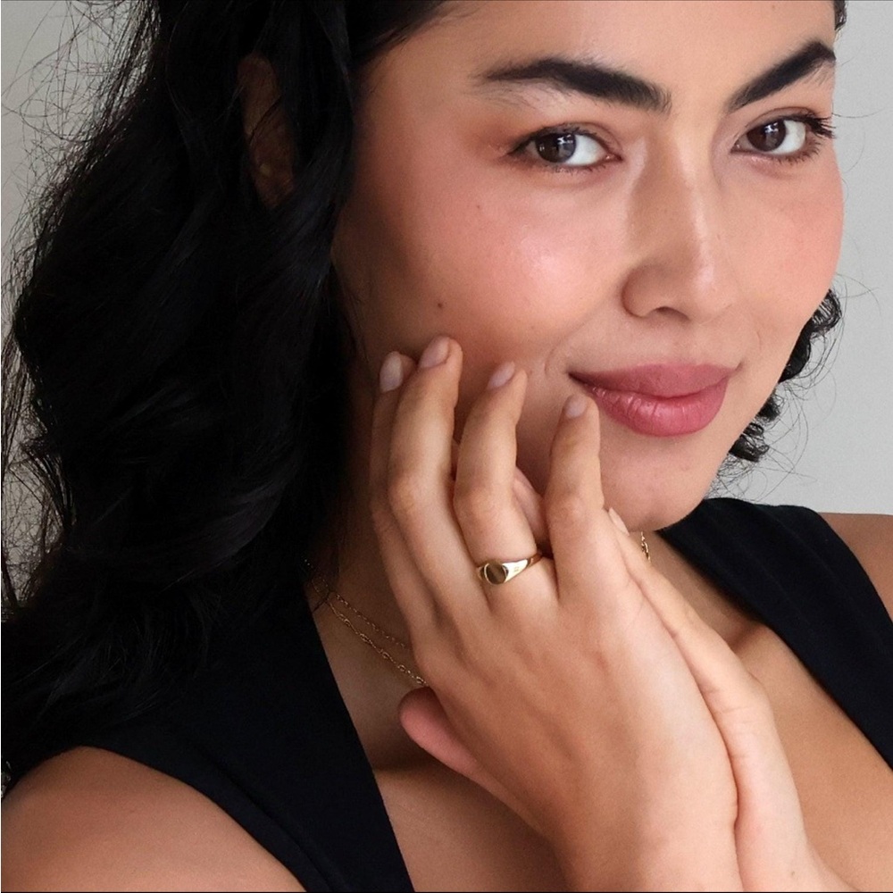 18K gold plated signet ring size 8